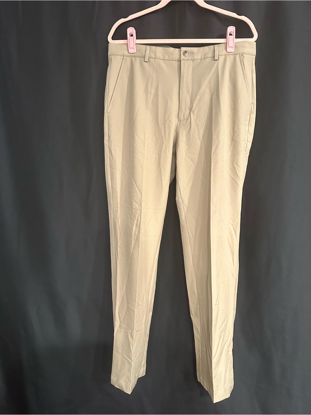 Greg Norman Collection Men's Chinos in Khaki Tan